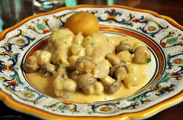 Chicken with White Wine Tarragon Cream Sauce